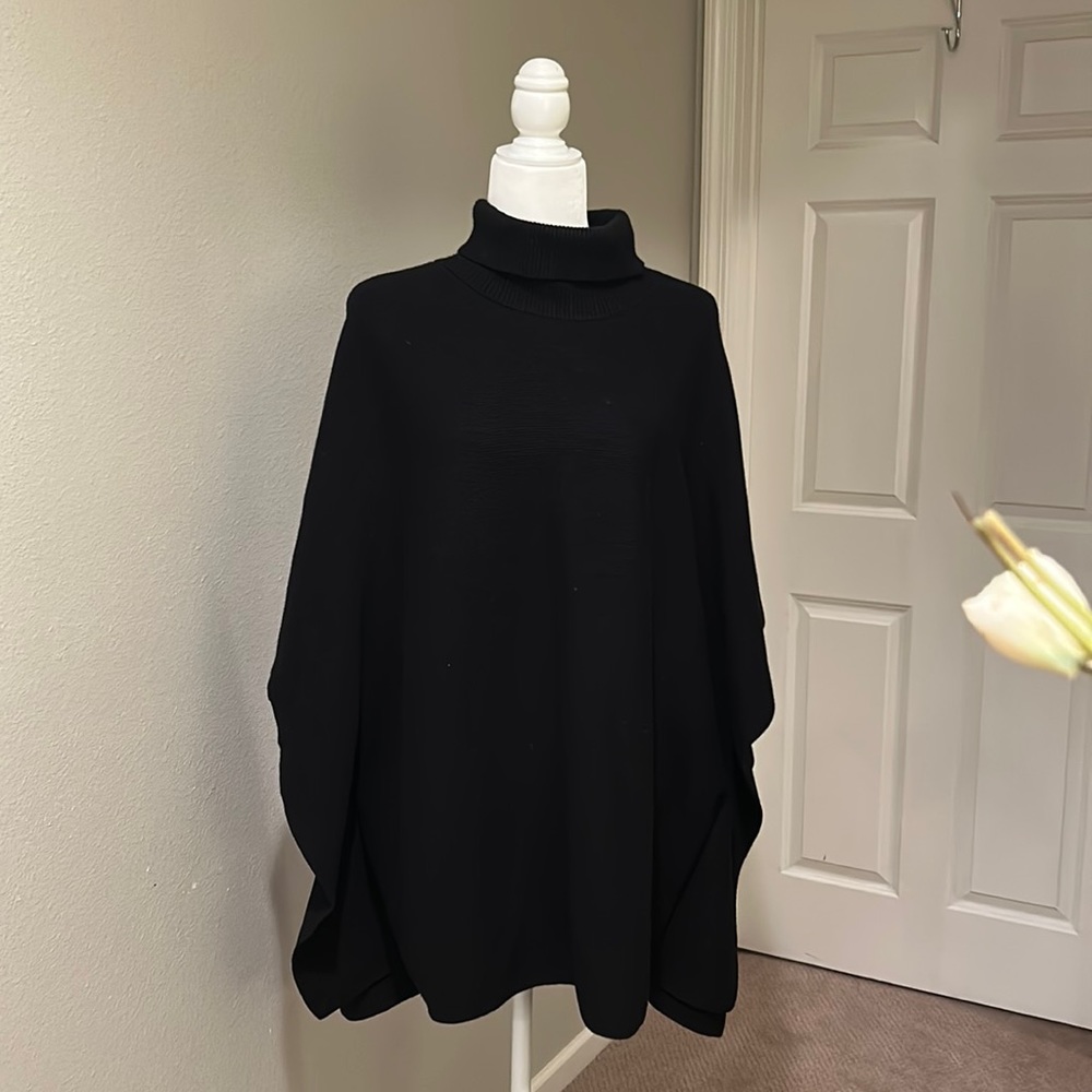 Mersea one-size-fits-most sweater